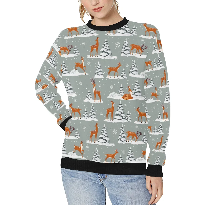 Beautiful deers Winter Christmas Women's Crew Neck Sweatshirt