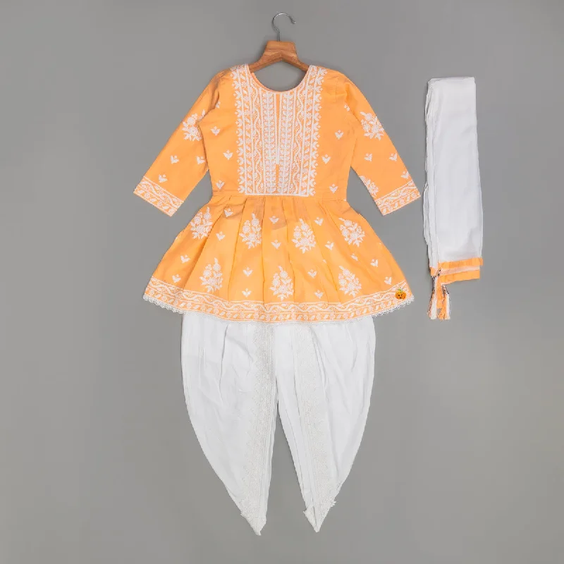 Peach Girls Printed Kurta Set