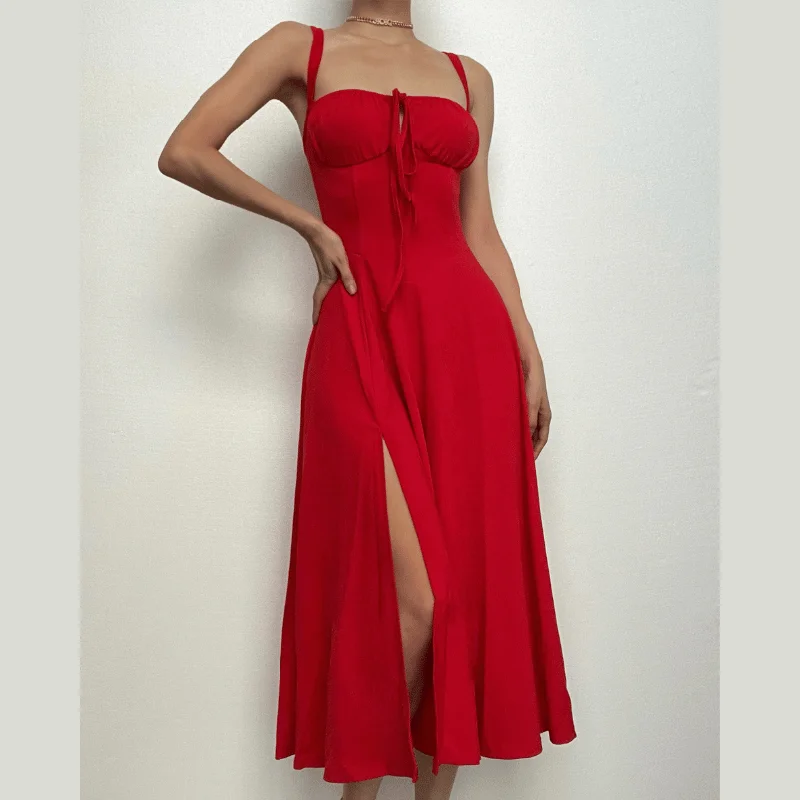 BerryBetty - Ruched solid sweetheart neck slit sleeveless midi dress